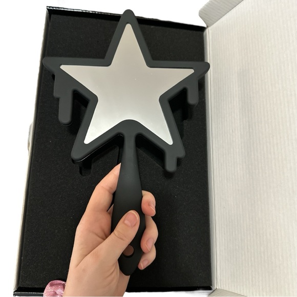 New Jeffree Star Limited Edition Hand Mirror - Picture 3 of 3